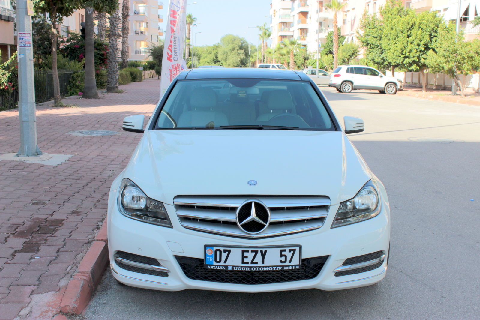 Kiralik Mercedes c180